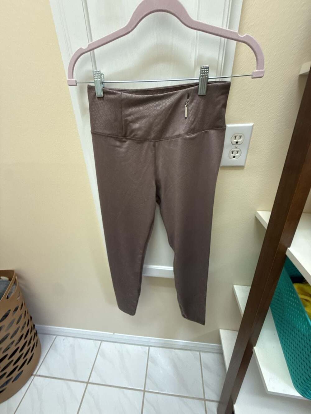 Tahari Sport Women's High-Waisted Faux Leather Shimmer Leggings in Brown